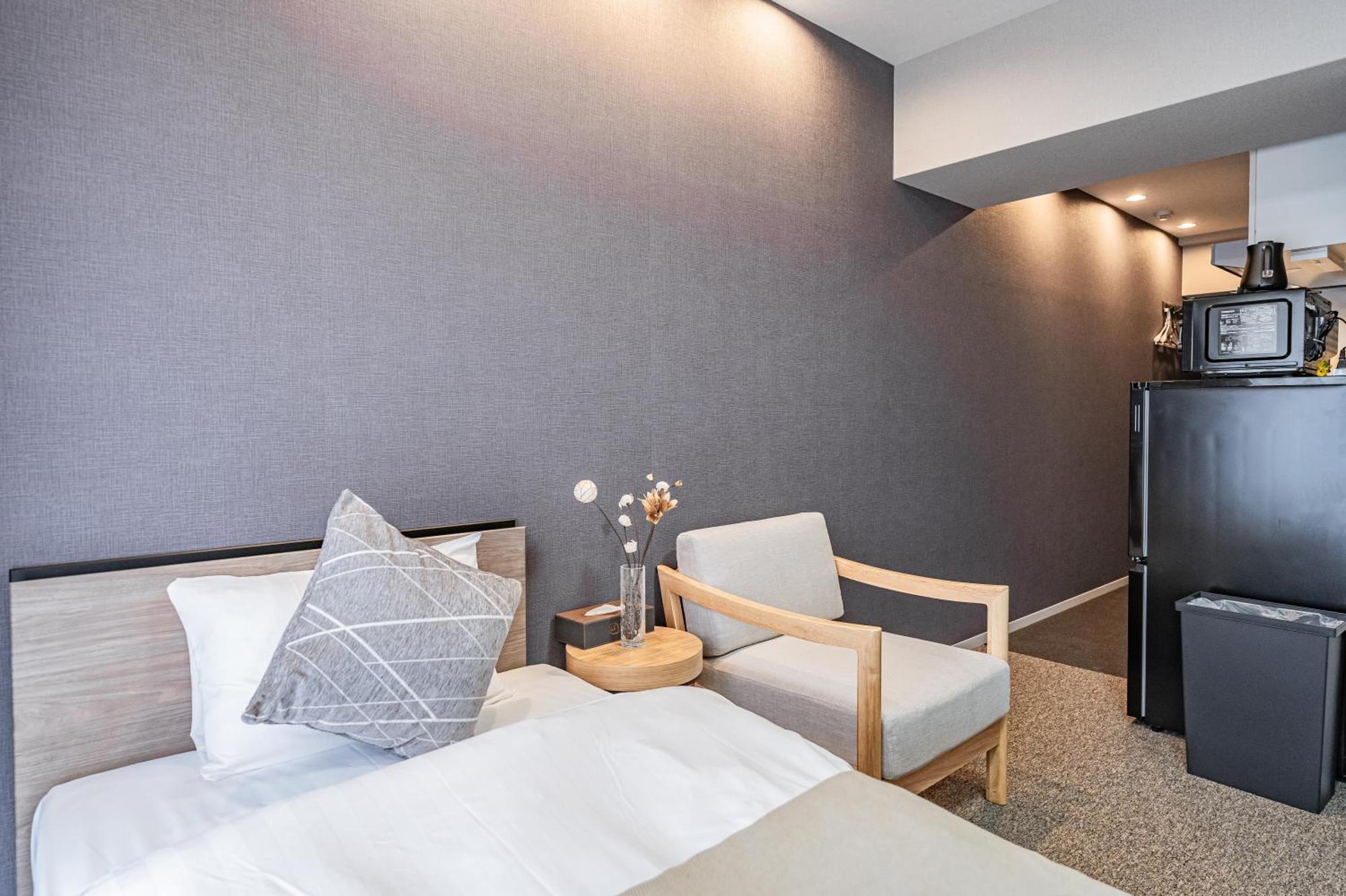 Apartment Hotel 11 Umeda Kamiyama Осака Экстерьер фото