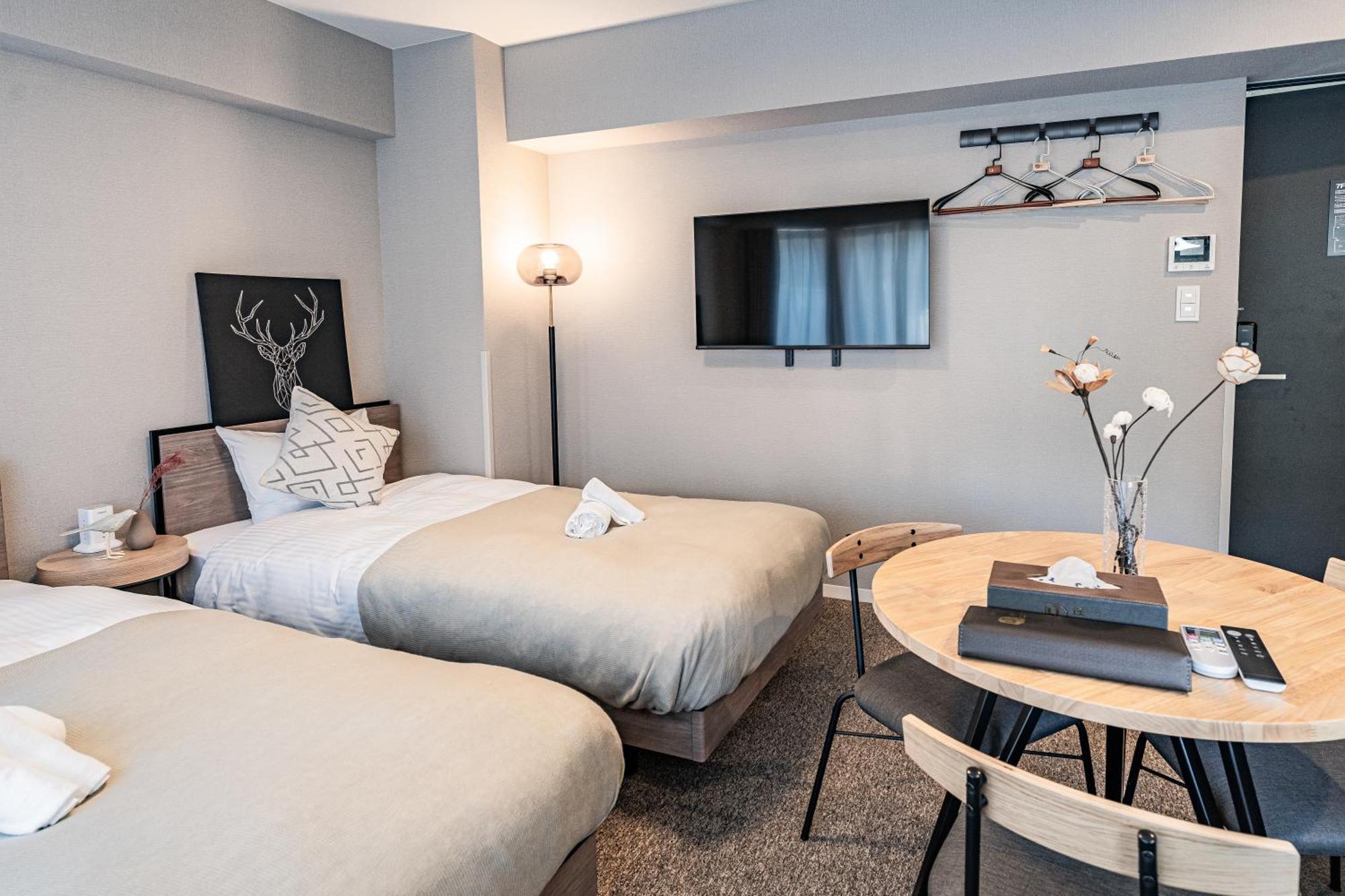 Apartment Hotel 11 Umeda Kamiyama Осака Экстерьер фото